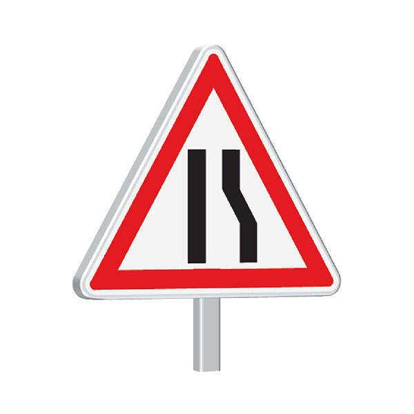 A3a-700-Classe 1-Chaussée rétrécie par la droite.