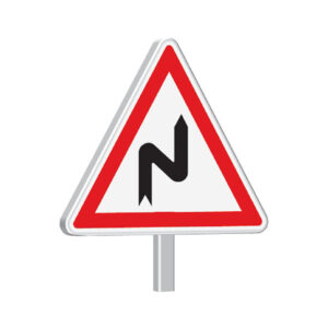 A1c-700-Classe 1-Succession de virages (1er à droite)