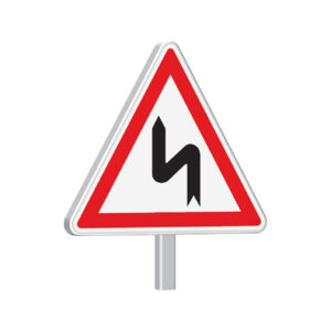 A1d-700-Classe 1-Succession de virages (1er à gauche)